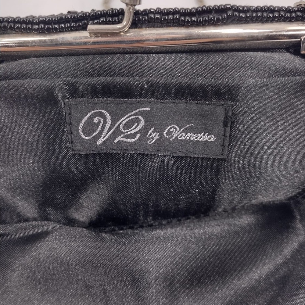 Elegant Black Beaded Clutch - Picture 3 of 6